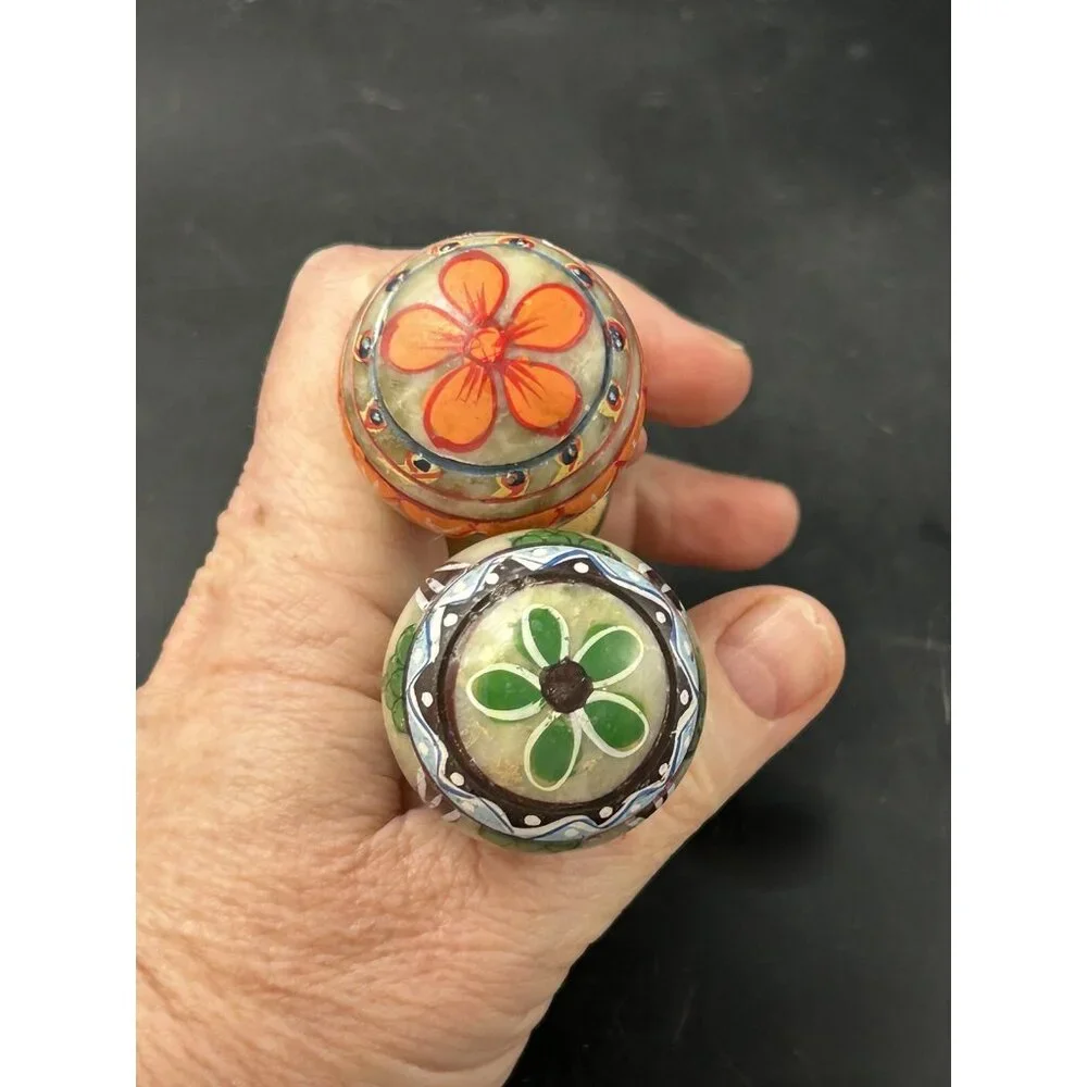 Vintage Set 2 Hand Painted Etched Marble Stone Wine Bottle Stoppers Barware BOHO - Picture 10 of 10